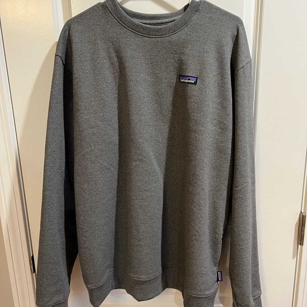 Patagonia XL sweater Grey worn once